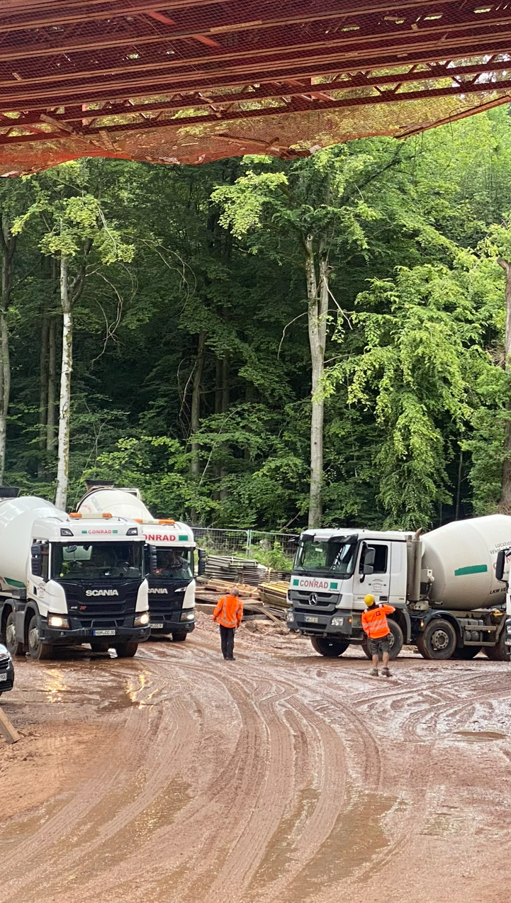 Conrad Transporte Fuhrpark – Betonmischerflotte auf dem Betriebshof Homburg